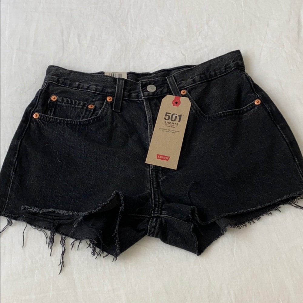 Levi’s black mom jean shorts